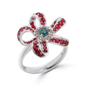 [SKU-340] Natural Russian Alexandrite Floral 18K Gold Ring with Pink Spinels and Diamonds